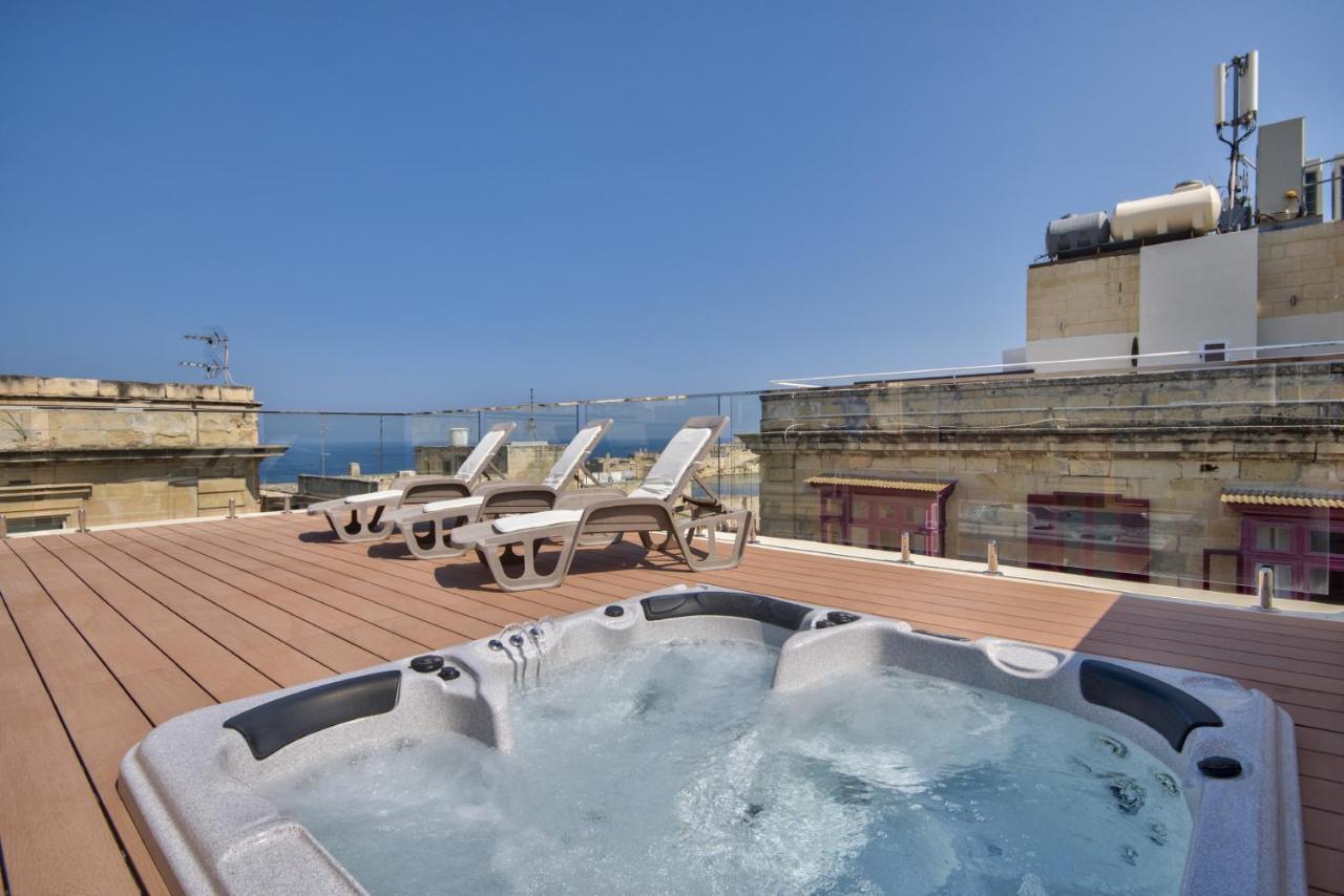Valletta Luxe 3-Bedroom Duplex Penthouse With Sea View Terrace And Jacuzzi Zewnętrze zdjęcie