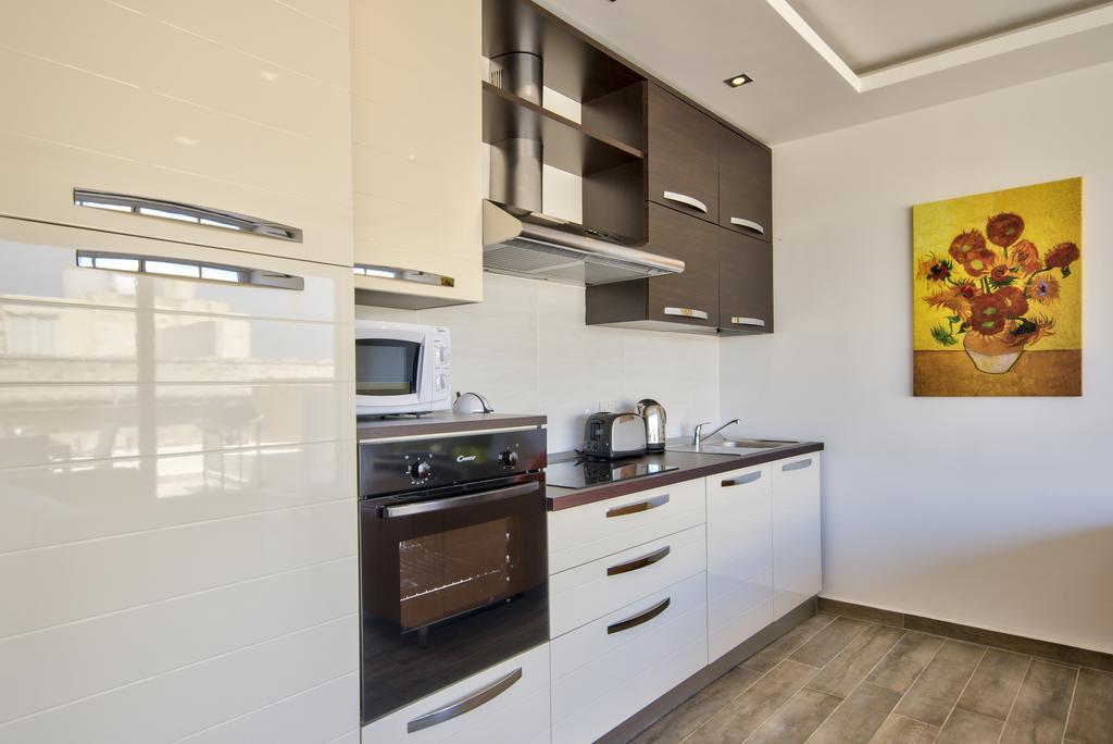 Valletta Luxe 3-Bedroom Duplex Penthouse With Sea View Terrace And Jacuzzi Zewnętrze zdjęcie